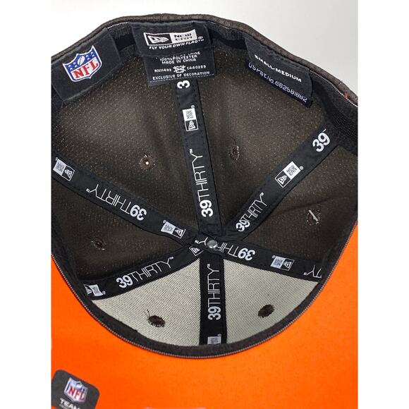 Cleveland Browns NFL New Era 39Thirty Fitted Hat Cap Unisex S/M NWT Helmet Logo - Picture 7 of 10